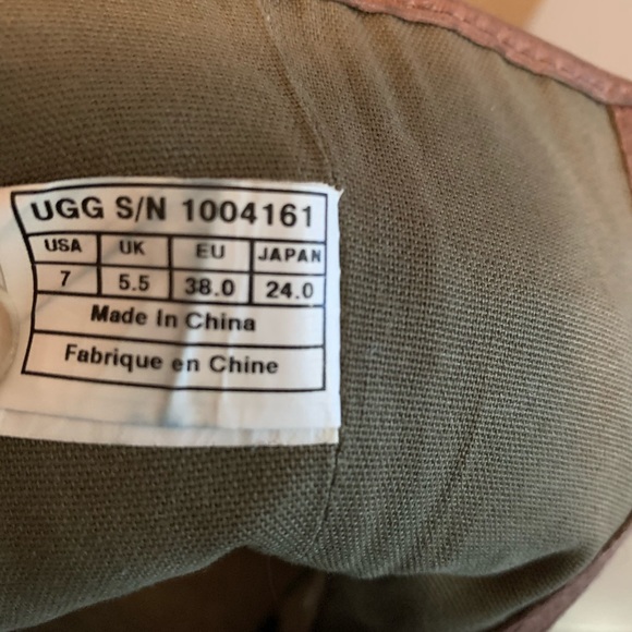 Ugg-pre owned - Picture 5 of 5